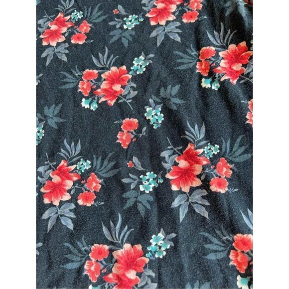 Men’s Hollister size large crew neck tee - Picture 4 of 6